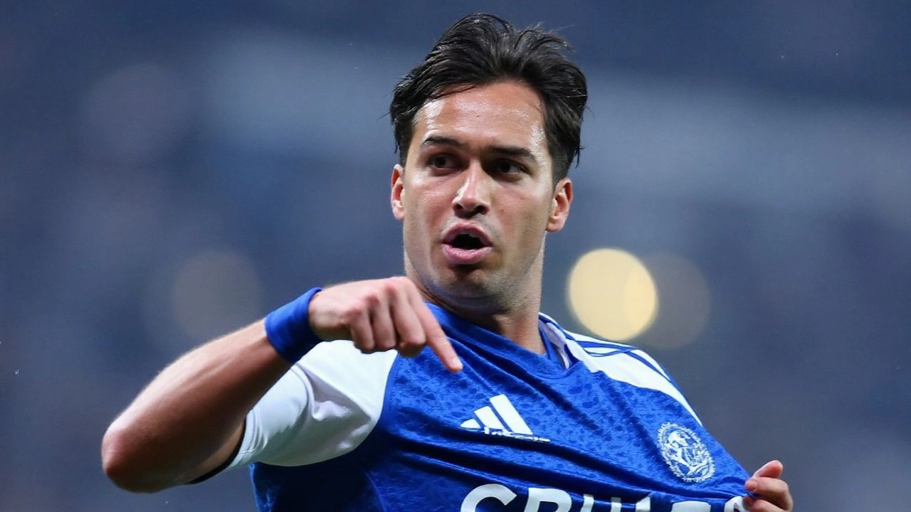 Cruzeiro vira sobre RB Bragantino e vence por 2 a 1 no Mineirão